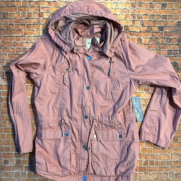 Light Pink Lightweight Jacket - Picture 1 of 5